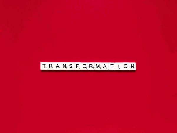 Stratégies innovantes pour l'intégration de la formation digitale chez les jeunes professionnels